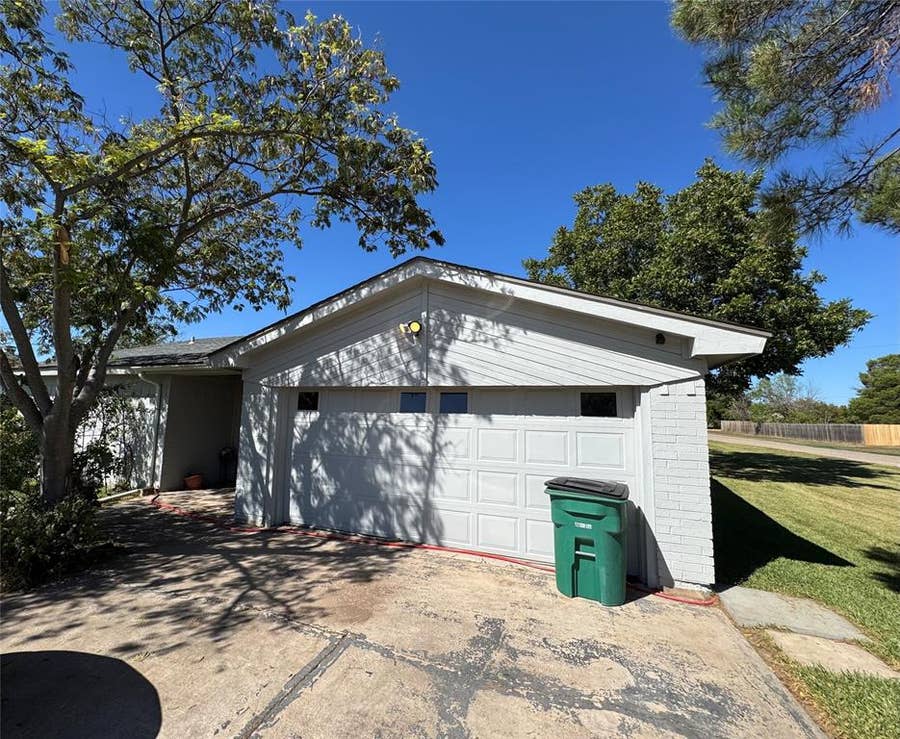 Property photo for 914 Tanglewood Drive, Clyde, TX