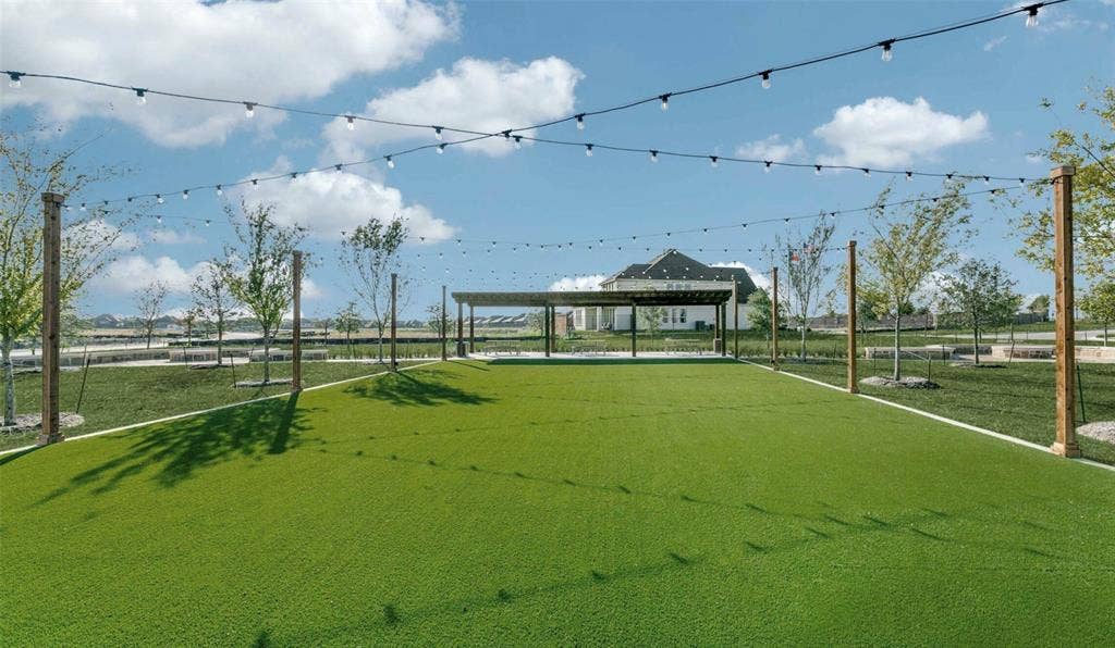 Beautiful community gathering spaces are waiting to be explored in the Estates at Stacy Crossing!