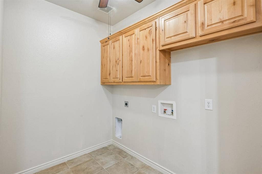Large Laundry Room with Lots of Storage