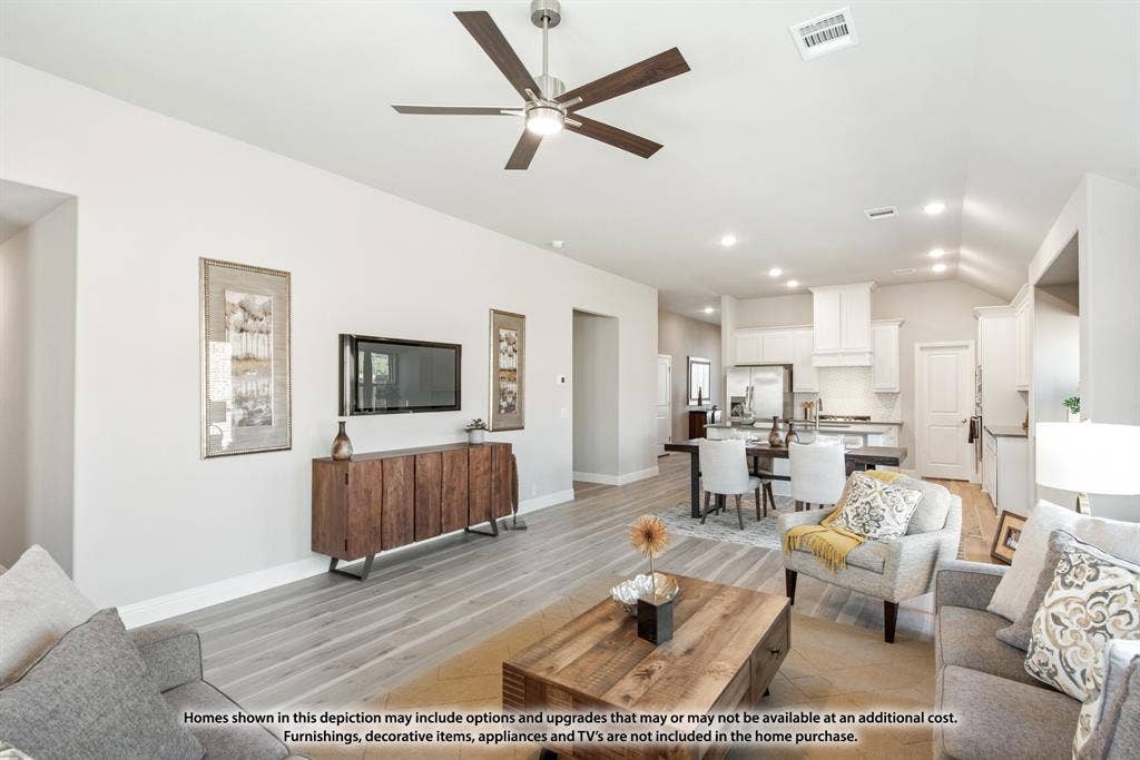 533 Red Maple Road, Waxahachie, TX 75165 533 Red Maple Road, Waxahachie, TX 75165