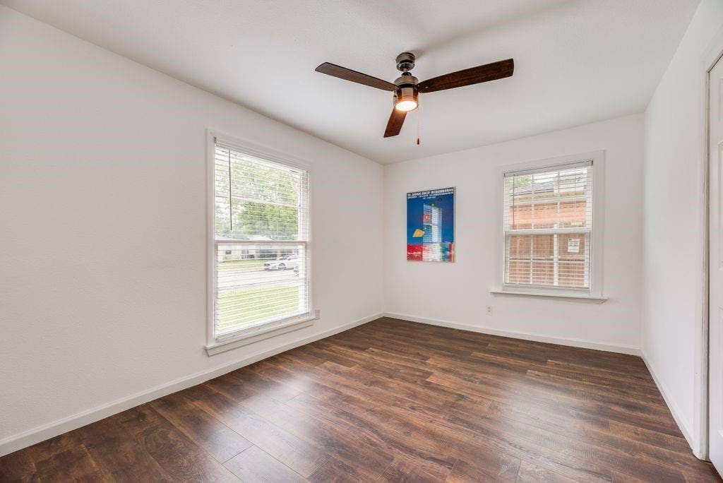 1406 Highland Street, Mesquite, TX 75149