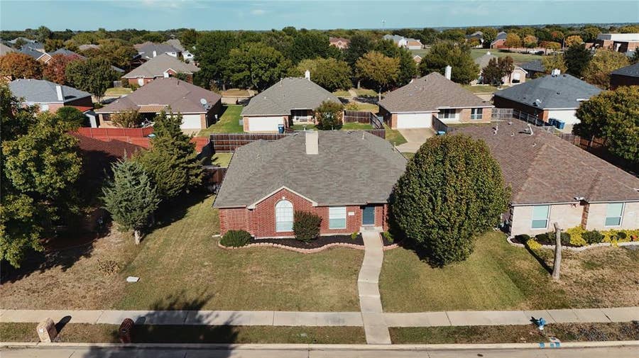 Property photo for 10310 Evergreen Drive, Rowlett, TX