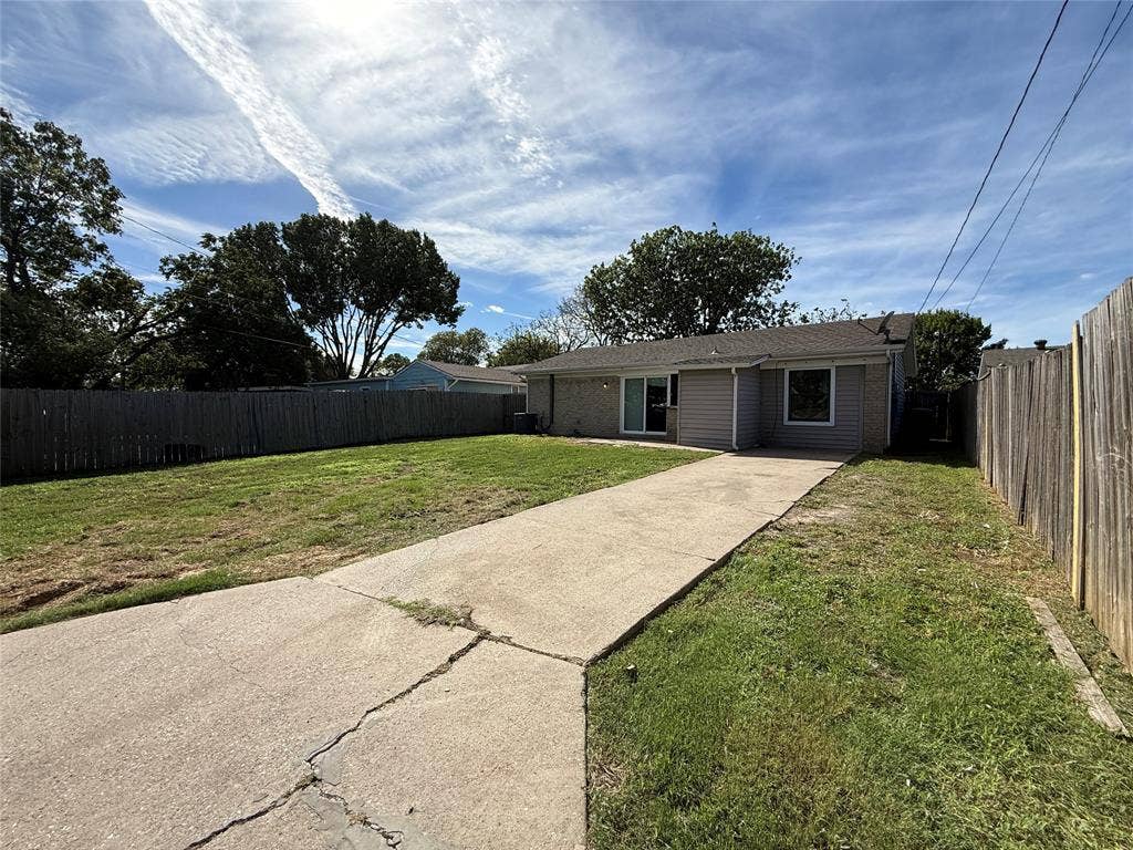 9680 Dale Glade Drive, Dallas, TX 75217 9680 Dale Glade Drive, Dallas, TX 75217