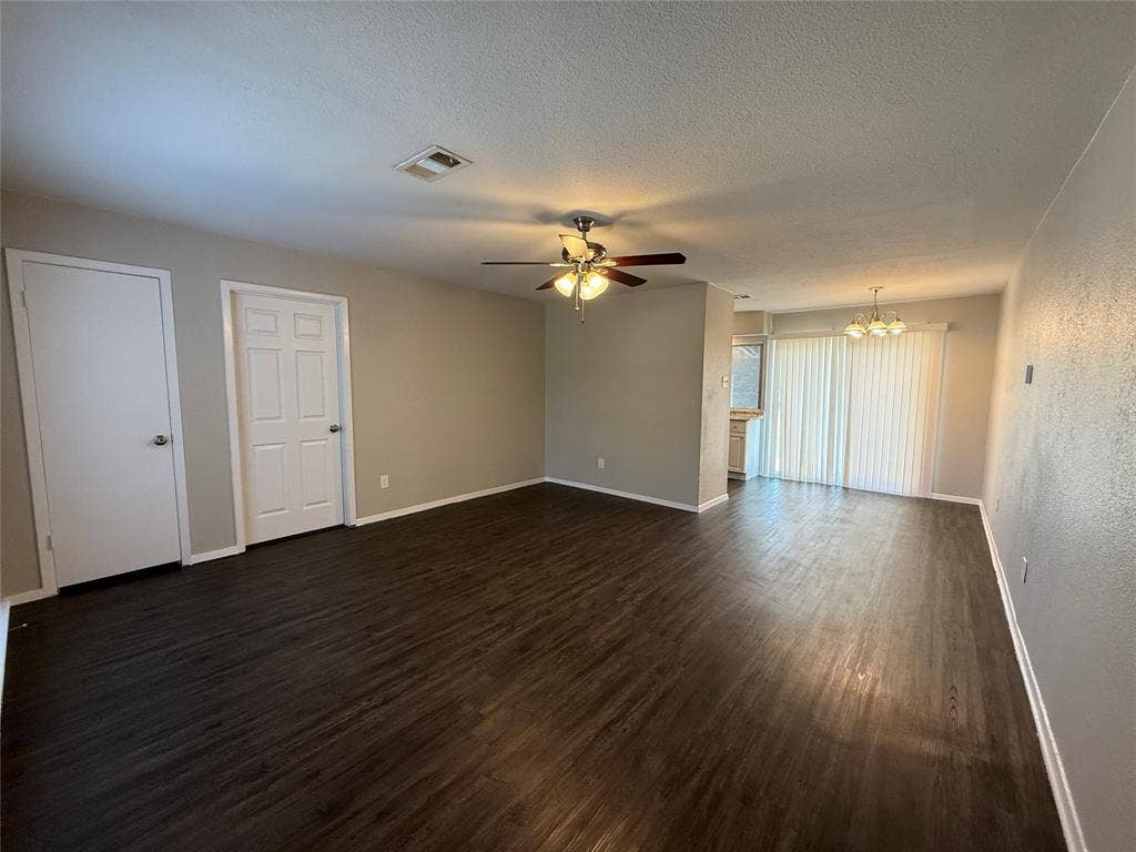 9680 Dale Glade Drive, Dallas, TX 75217 9680 Dale Glade Drive, Dallas, TX 75217