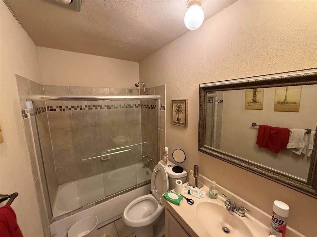 705 Via Del Sur, Mesquite, TX 75150