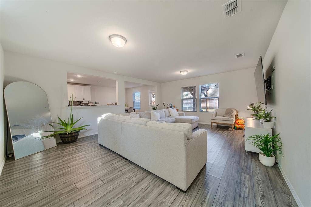 1433 Lumberton Drive, Forney, TX 75126