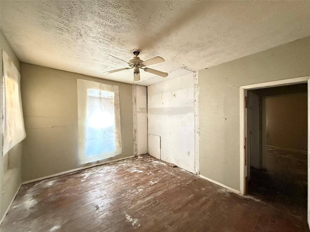3010 Jerome Street, Dallas, TX 75223