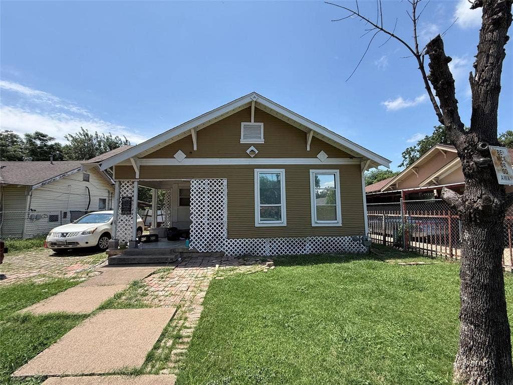 3010 Jerome Street, Dallas, TX 75223