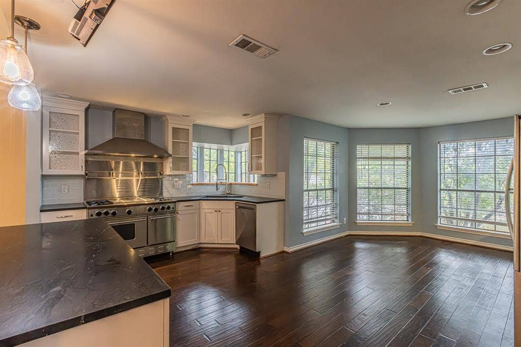 7003 Claybrook Drive, Dallas, TX 75231