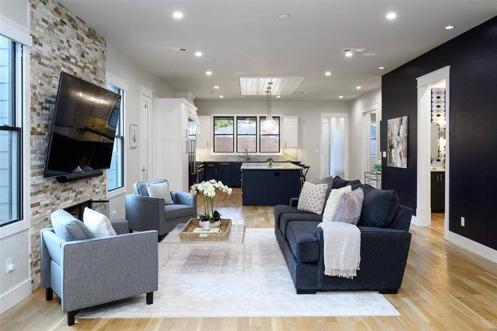 6359 Marquita Avenue, Dallas, TX 75214 6359 Marquita Avenue, Dallas, TX 75214