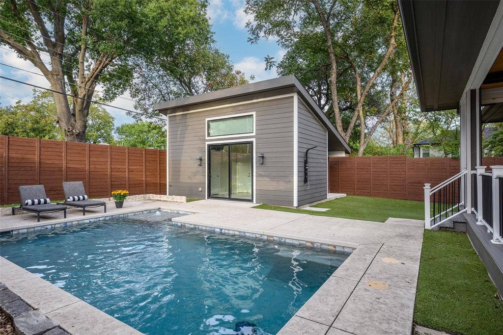 6359 Marquita Avenue, Dallas, TX 75214 6359 Marquita Avenue, Dallas, TX 75214