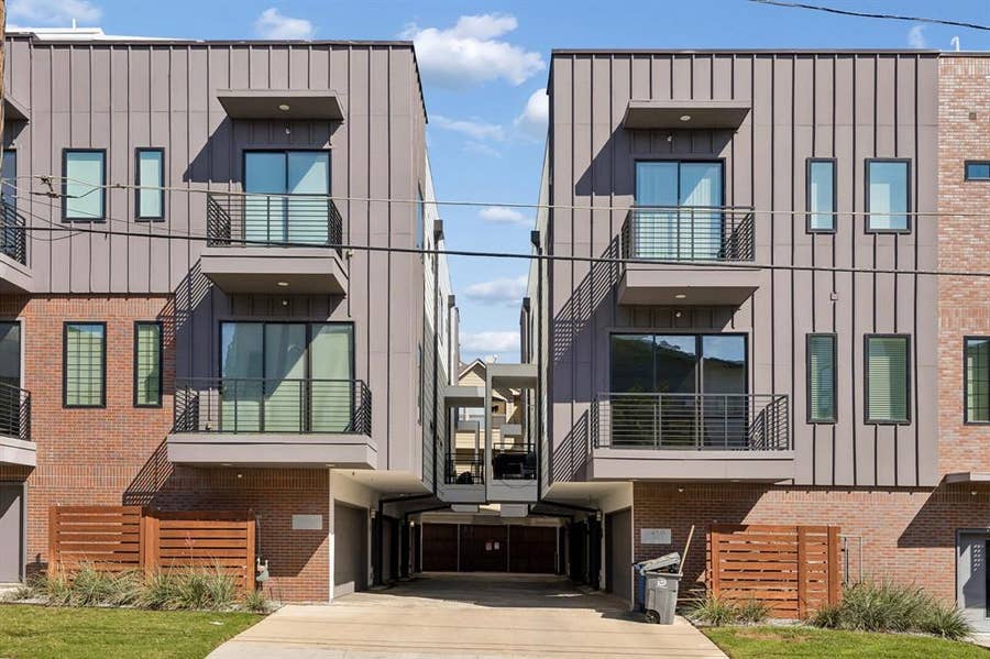 Property photo for 2450 N Garrett Avenue, #17, Dallas, TX