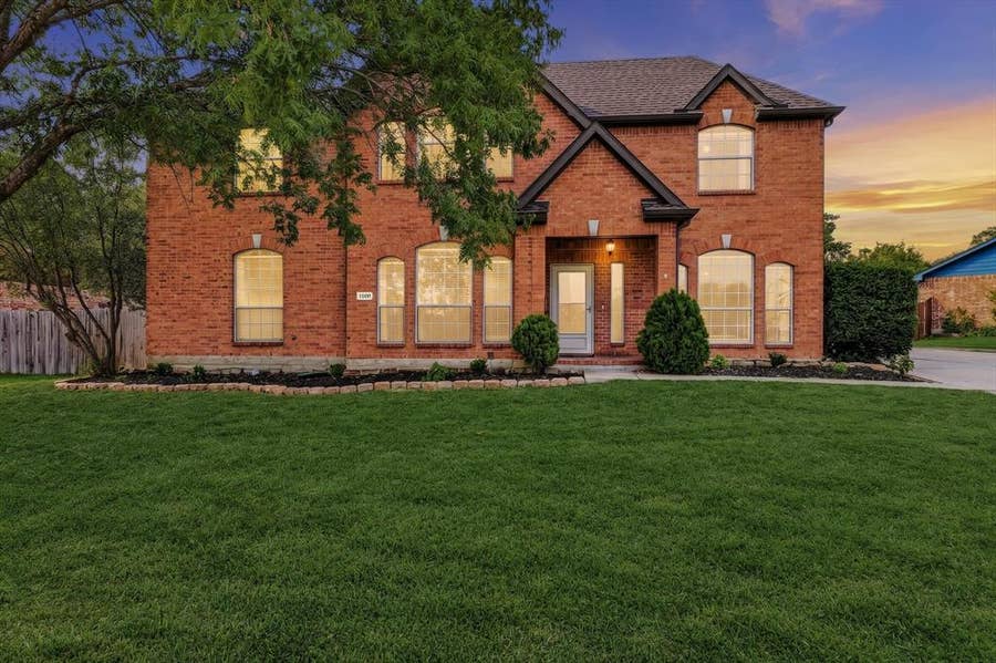Property photo for 1500 Creekview Lane, Sherman, TX