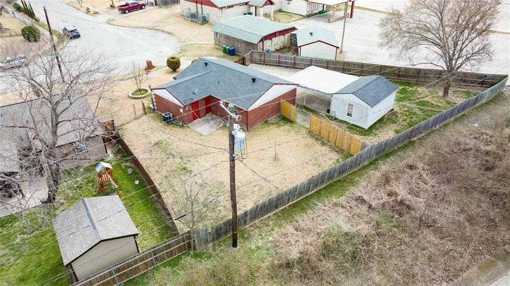 1921 Danbury Drive, Garland, TX 75040 1921 Danbury Drive, Garland, TX 75040