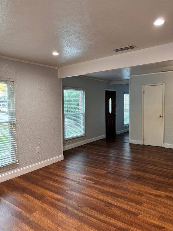 1921 Danbury Drive, Garland, TX 75040 1921 Danbury Drive, Garland, TX 75040