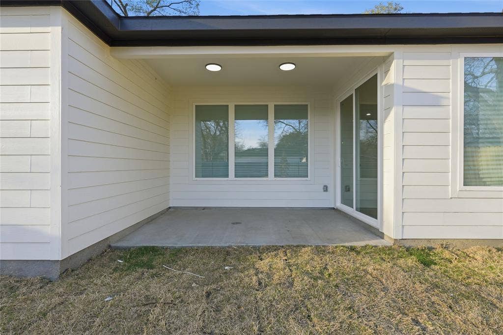 Representative photo. Home will be identical.