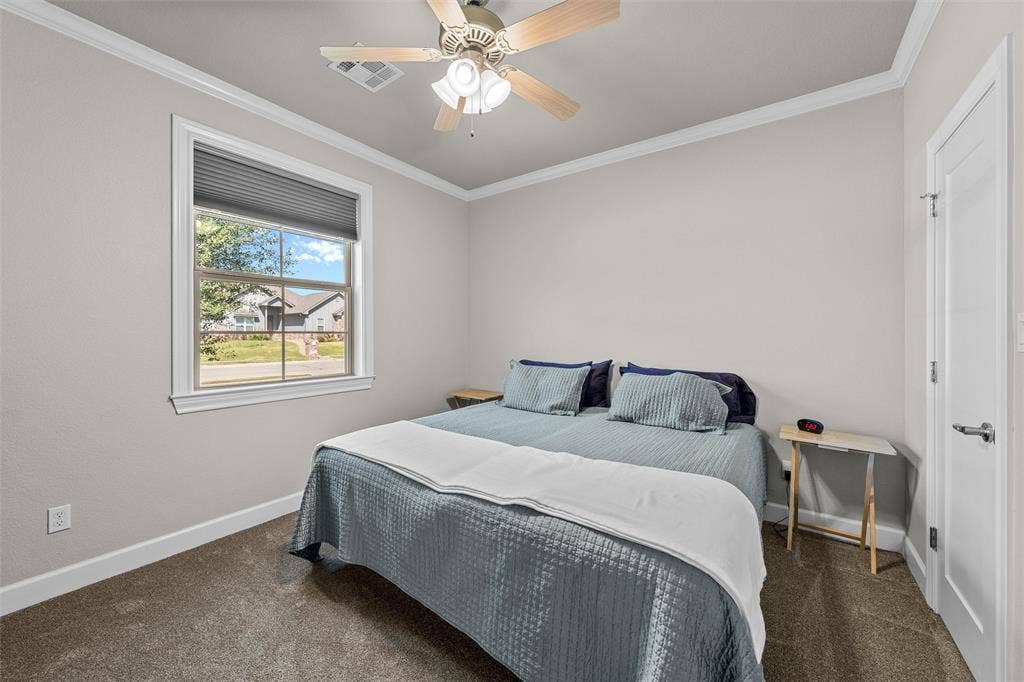 10313 Creekside Lane, Waco, TX 76712 10313 Creekside Lane, Waco, TX 76712