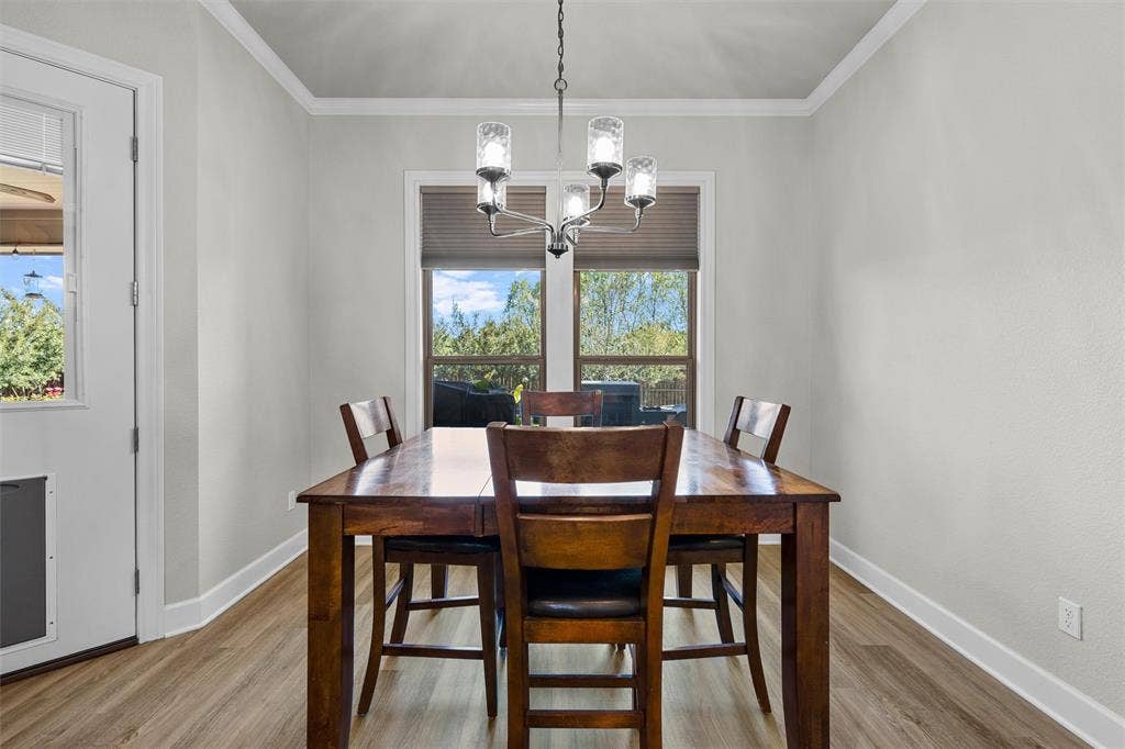 10313 Creekside Lane, Waco, TX 76712 10313 Creekside Lane, Waco, TX 76712