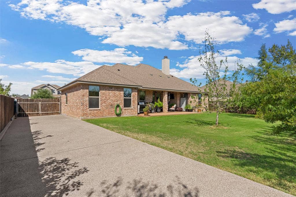 10313 Creekside Lane, Waco, TX 76712 10313 Creekside Lane, Waco, TX 76712