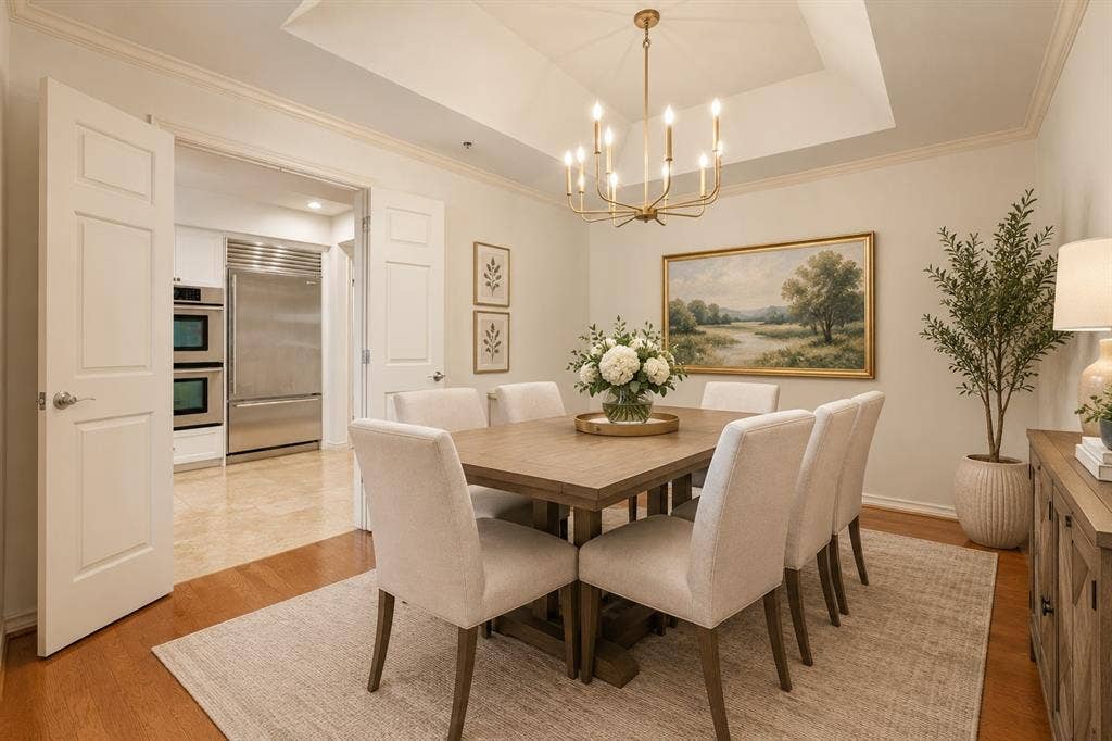 Dining area - virtually staged