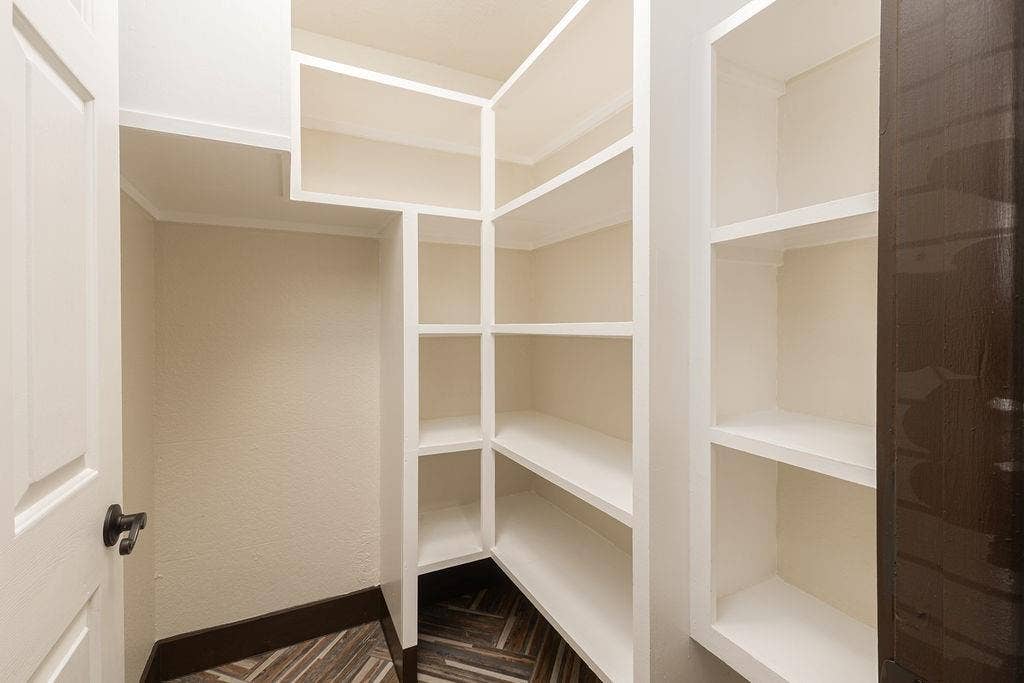 1158 County Road 141, Kaufman, TX 75142 Amazing pantry with TONS of storage