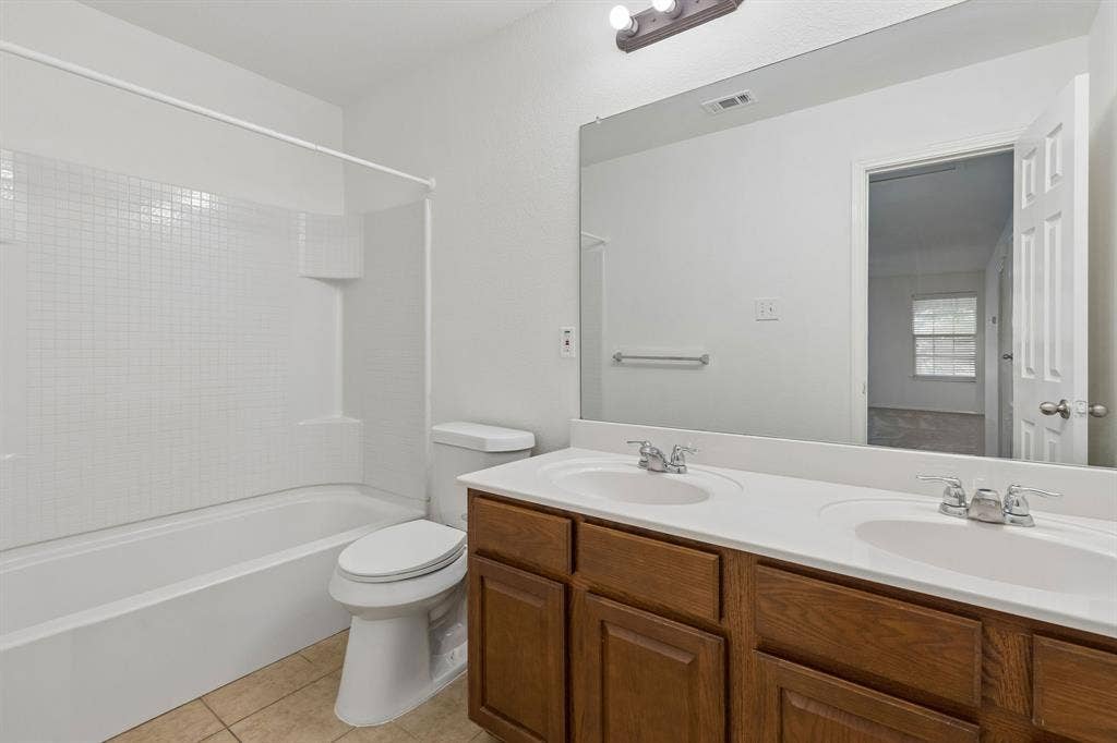 12918 Michelle Drive, Frisco, TX 75035 12918 Michelle Drive, Frisco, TX 75035