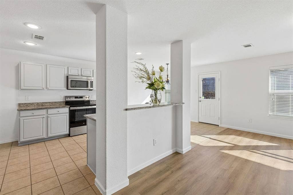 12918 Michelle Drive, Frisco, TX 75035 12918 Michelle Drive, Frisco, TX 75035