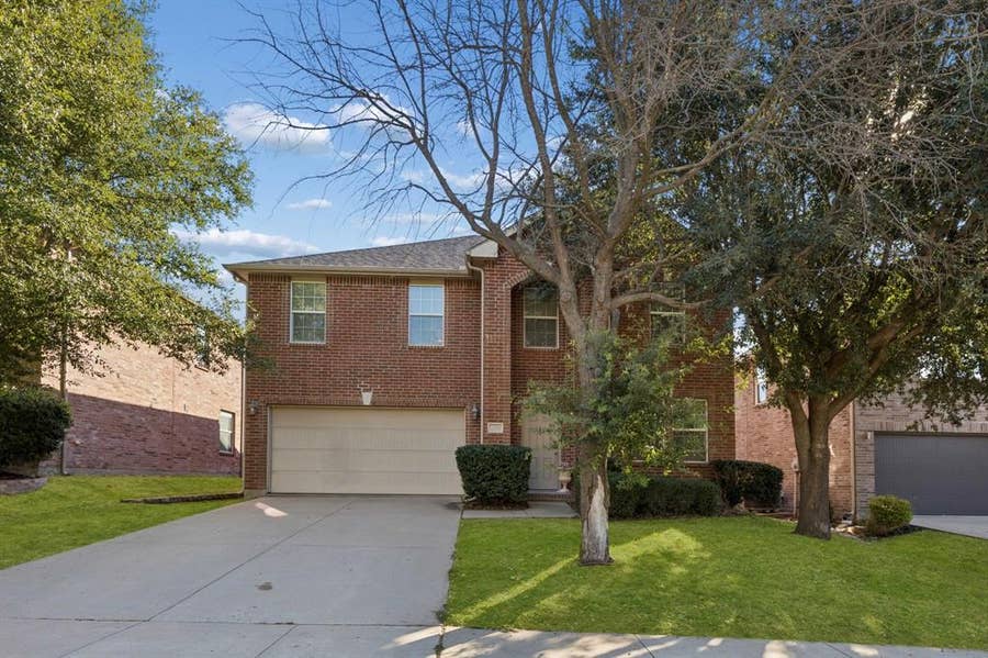 Property photo for 12918 Michelle Drive, Frisco, TX