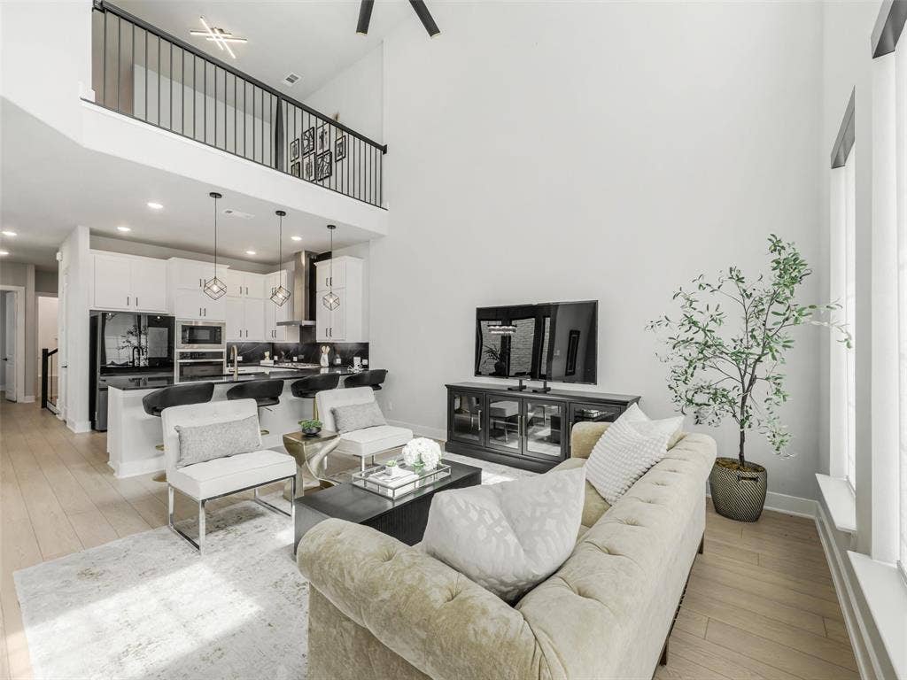 7304 Endeavor Lane, McKinney, TX 75070 7304 Endeavor Lane, McKinney, TX 75070