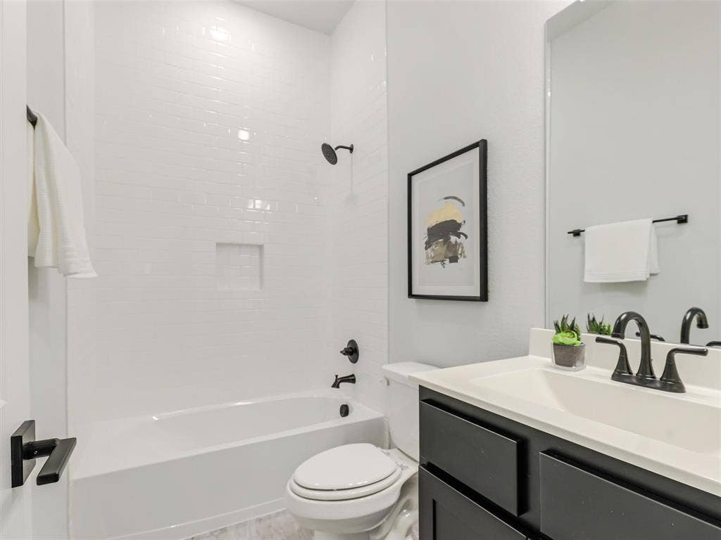 7304 Endeavor Lane, McKinney, TX 75070 7304 Endeavor Lane, McKinney, TX 75070