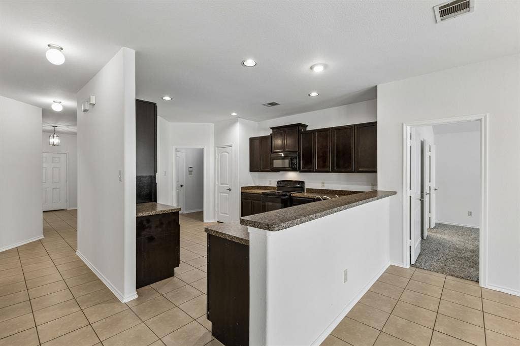 914 Bens Drive, Anna, TX 75409