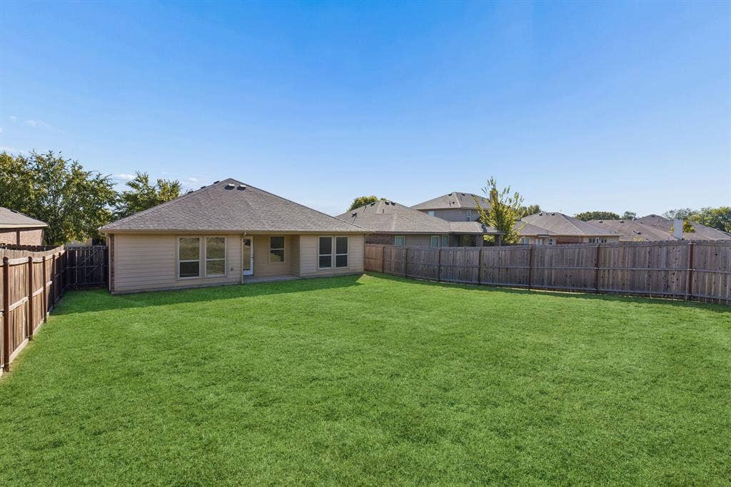 914 Bens Drive, Anna, TX 75409