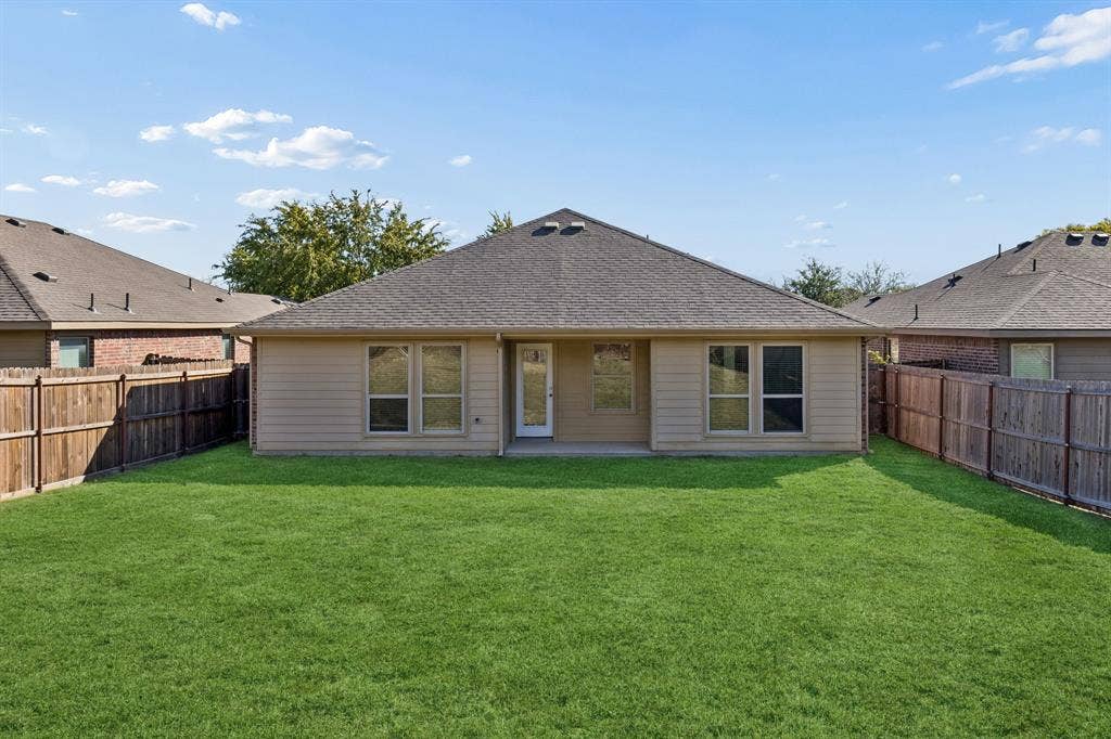 914 Bens Drive, Anna, TX 75409