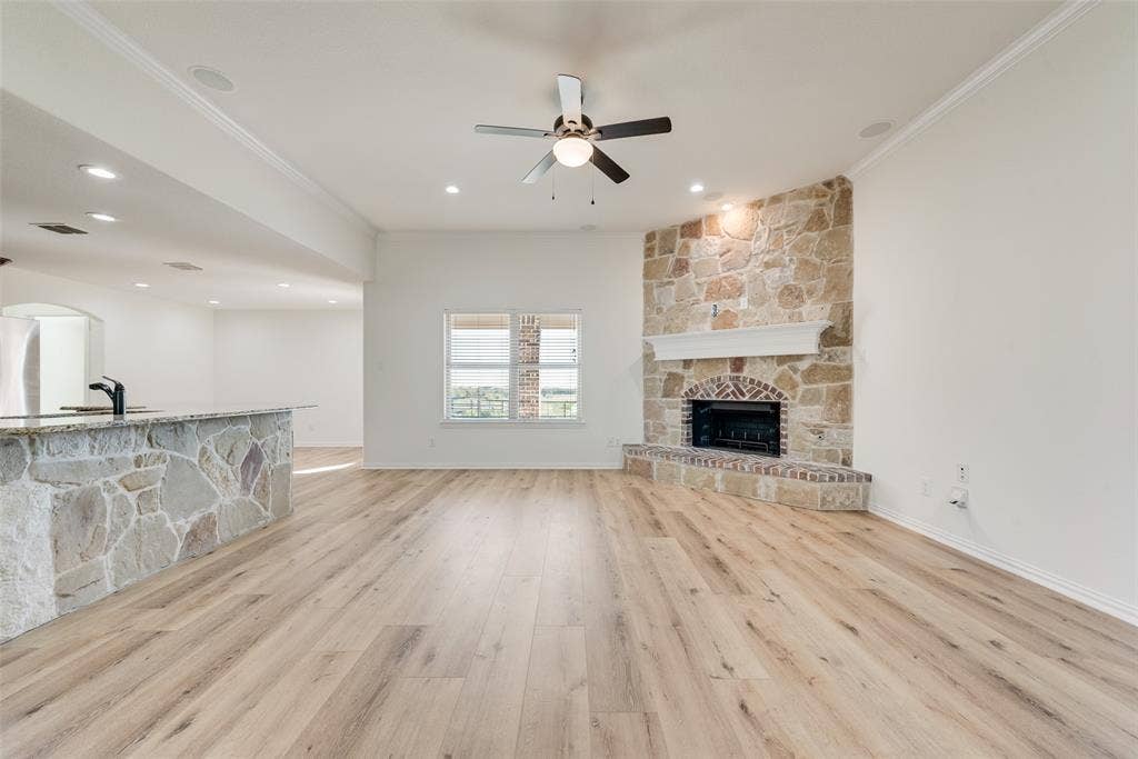 304 Canales Road, Nevada, TX 75173 304 Canales Road, Nevada, TX 75173