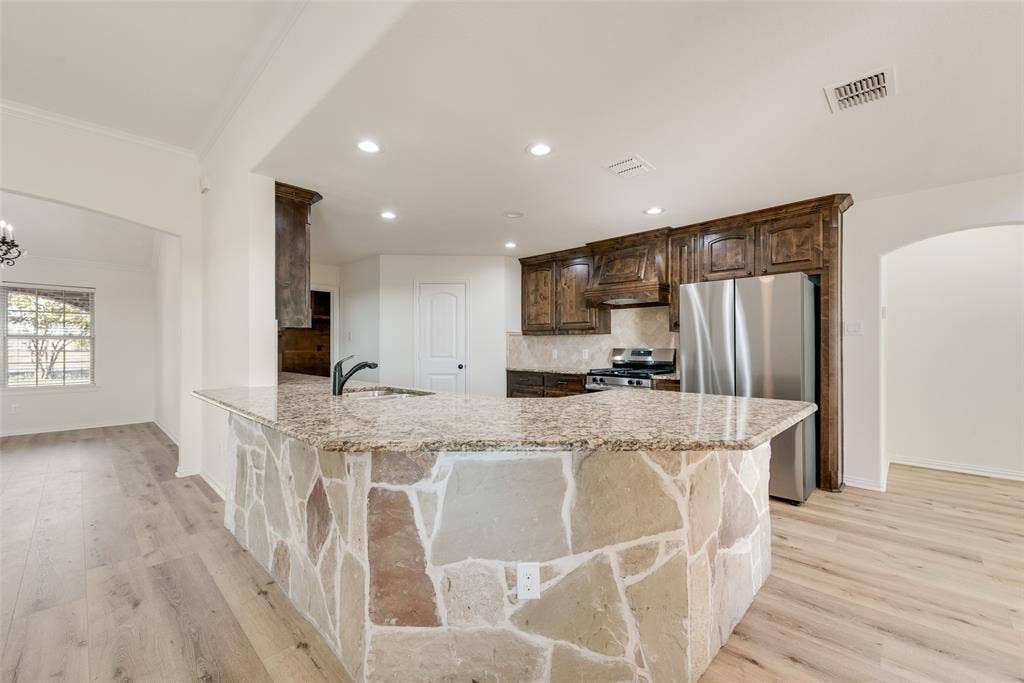 304 Canales Road, Nevada, TX 75173 304 Canales Road, Nevada, TX 75173