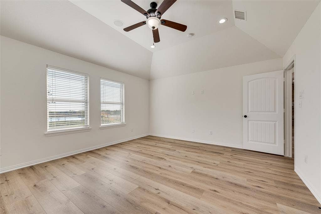 304 Canales Road, Nevada, TX 75173 304 Canales Road, Nevada, TX 75173