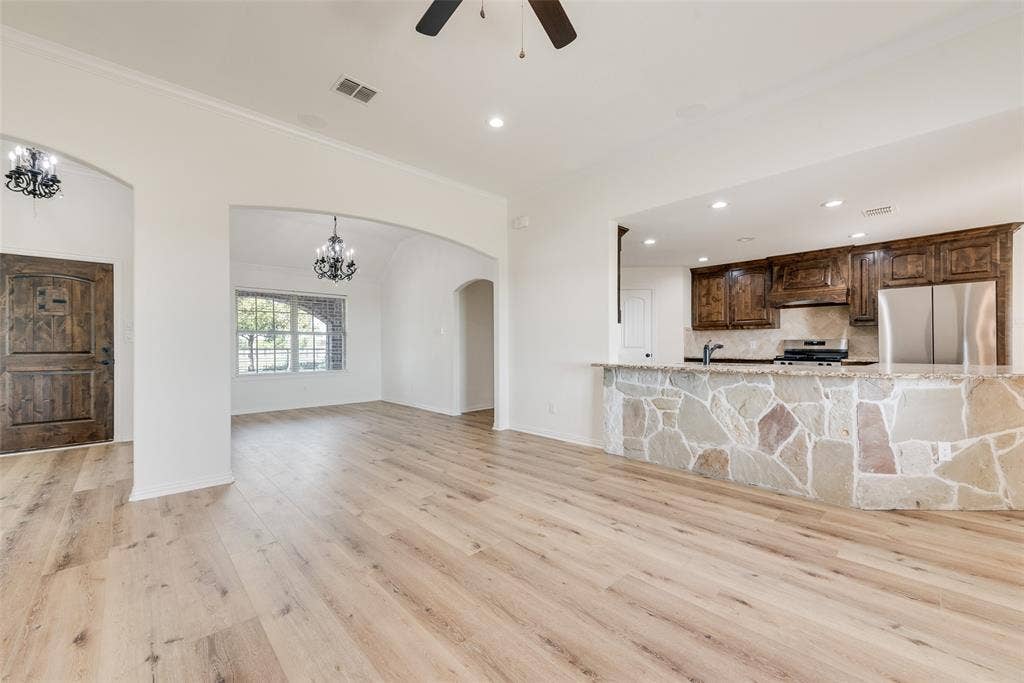 304 Canales Road, Nevada, TX 75173 304 Canales Road, Nevada, TX 75173