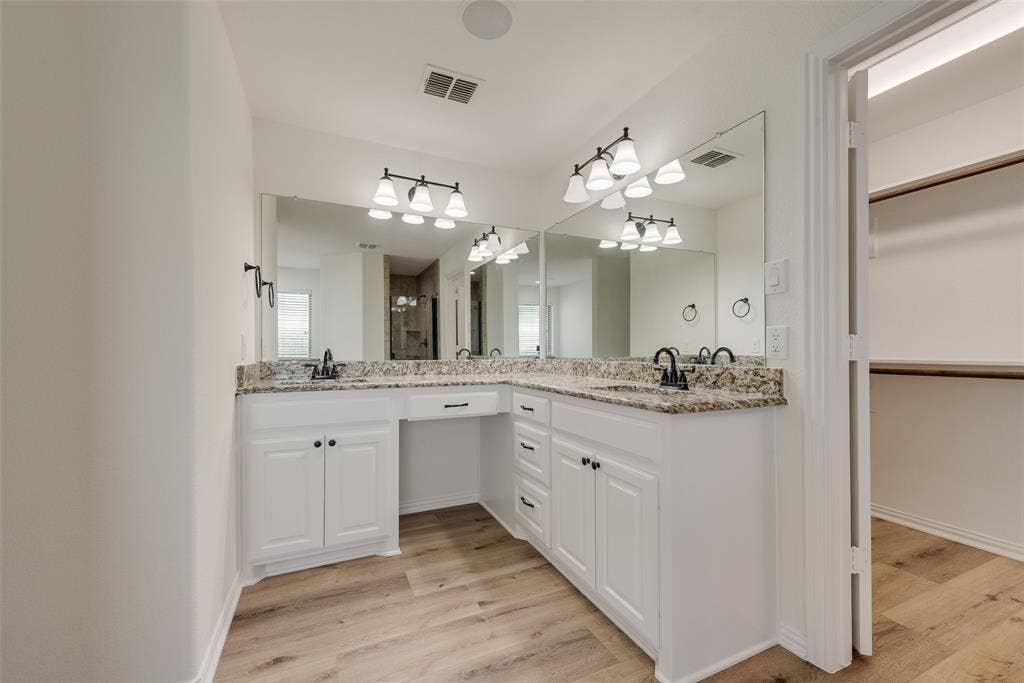 304 Canales Road, Nevada, TX 75173 304 Canales Road, Nevada, TX 75173