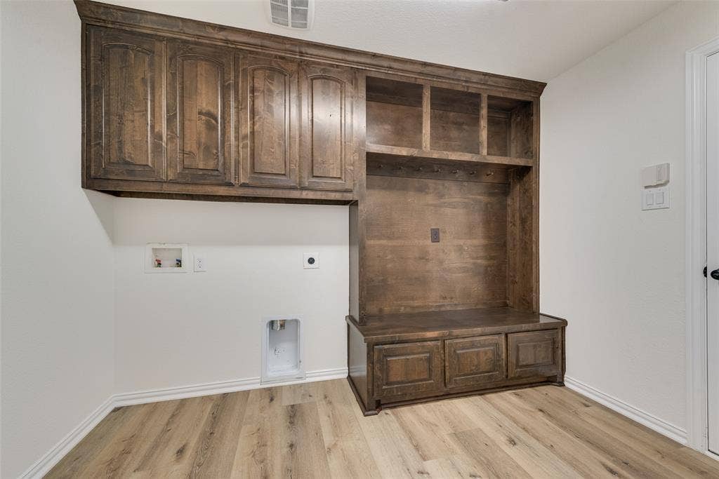 304 Canales Road, Nevada, TX 75173 304 Canales Road, Nevada, TX 75173