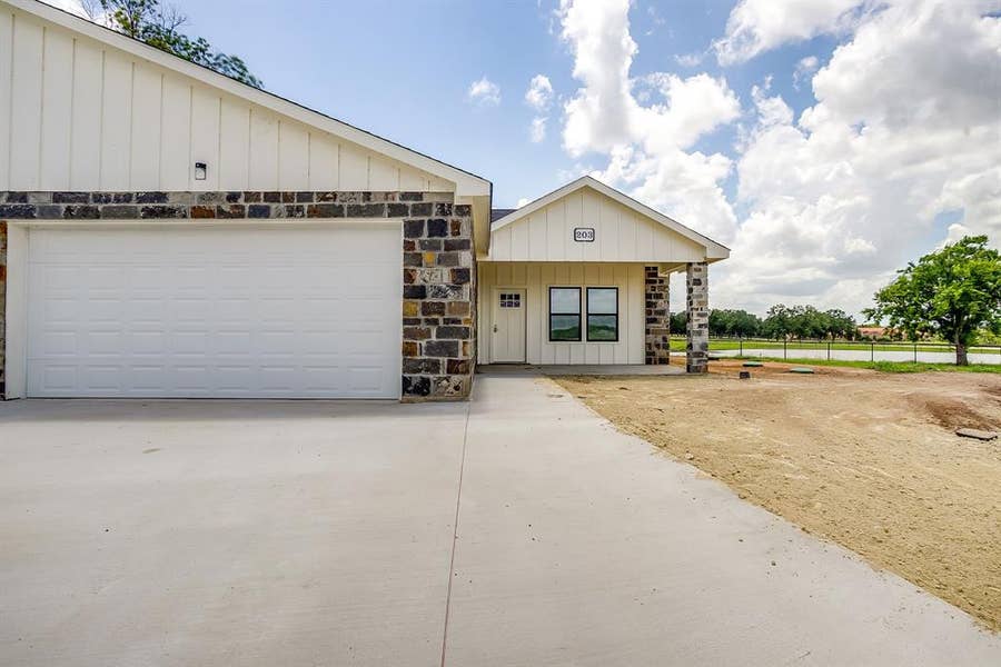 Property photo for 133 Winners Circle Unit, #603, Weatherford, TX