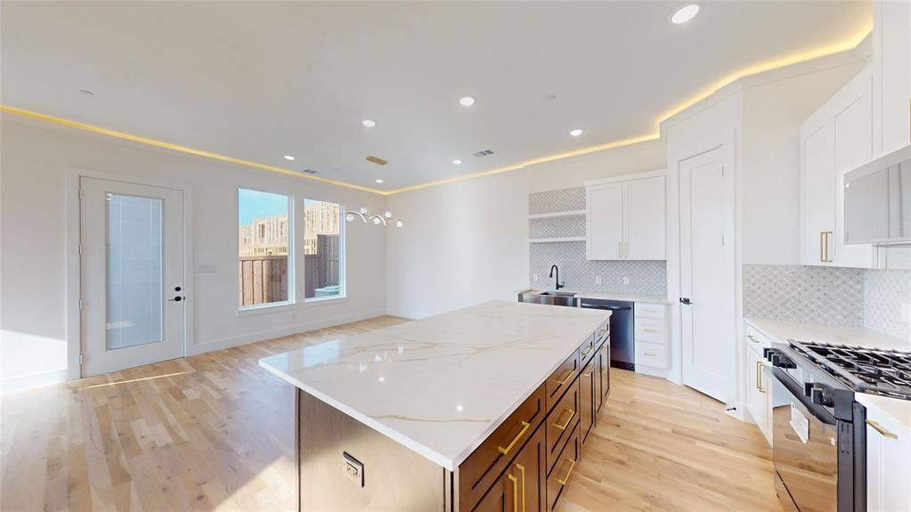 4447 Fatima Drive, Irving, TX 75062