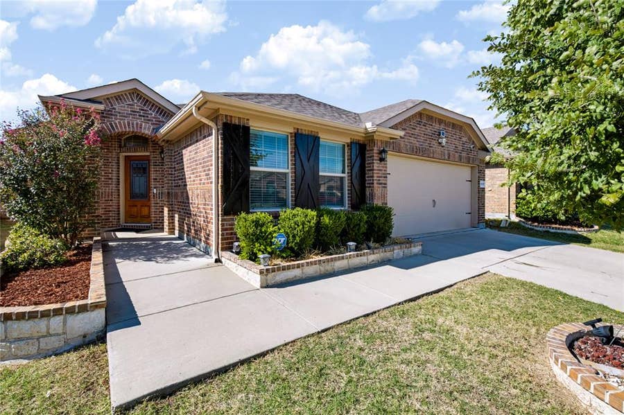 Property photo for 9317 Leveret Lane, Fort Worth, TX