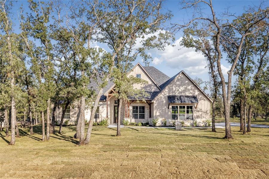 Property photo for 140 Prairie Winds Drive, Poolville, TX