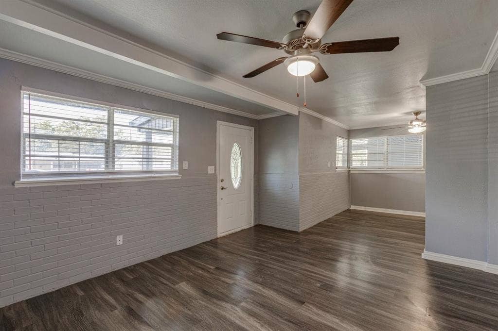 1812 Del Rancho Drive, Irving, TX 75061