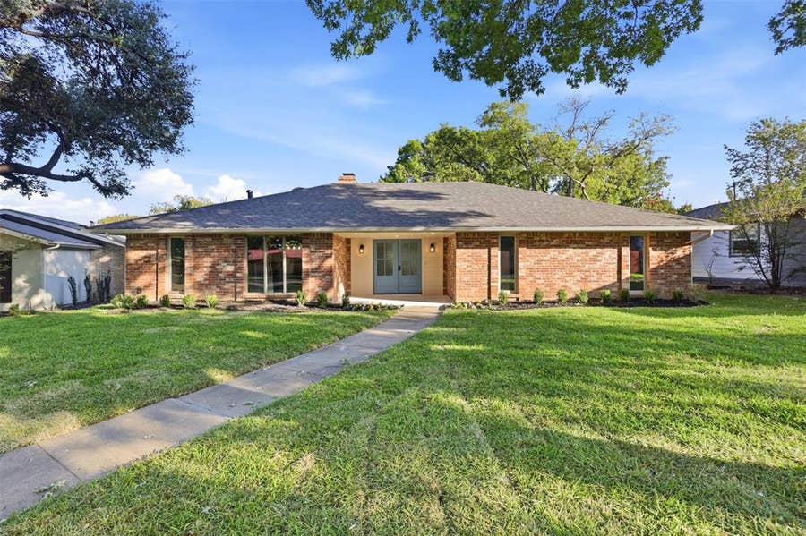Property photo for 7717 El Padre Lane, Dallas, TX