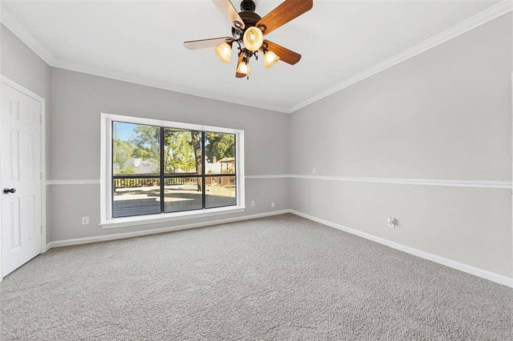 612 N Silver Creek Circle, DeSoto, TX 75115 612 N Silver Creek Circle, DeSoto, TX 75115