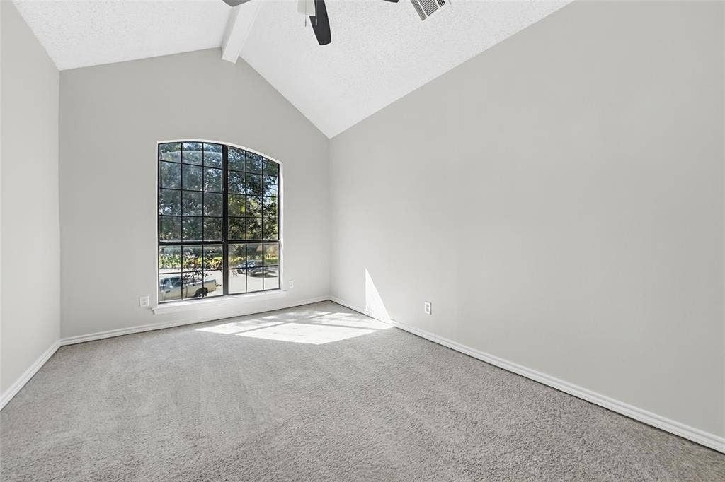 612 N Silver Creek Circle, DeSoto, TX 75115 612 N Silver Creek Circle, DeSoto, TX 75115