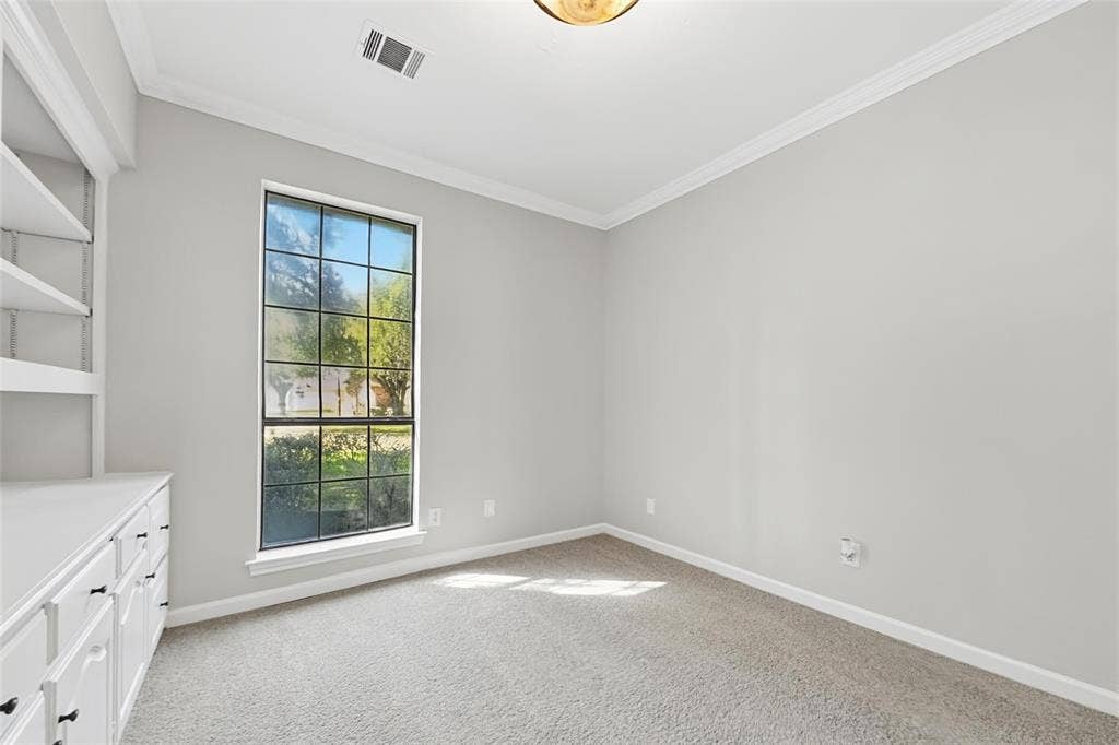 612 N Silver Creek Circle, DeSoto, TX 75115 612 N Silver Creek Circle, DeSoto, TX 75115