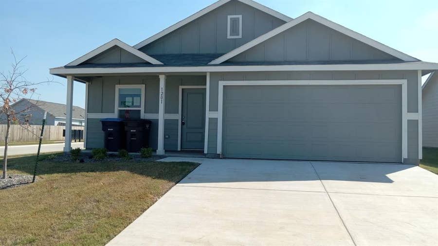 Property photo for 1201 Calamian Drive, Fort Worth, TX