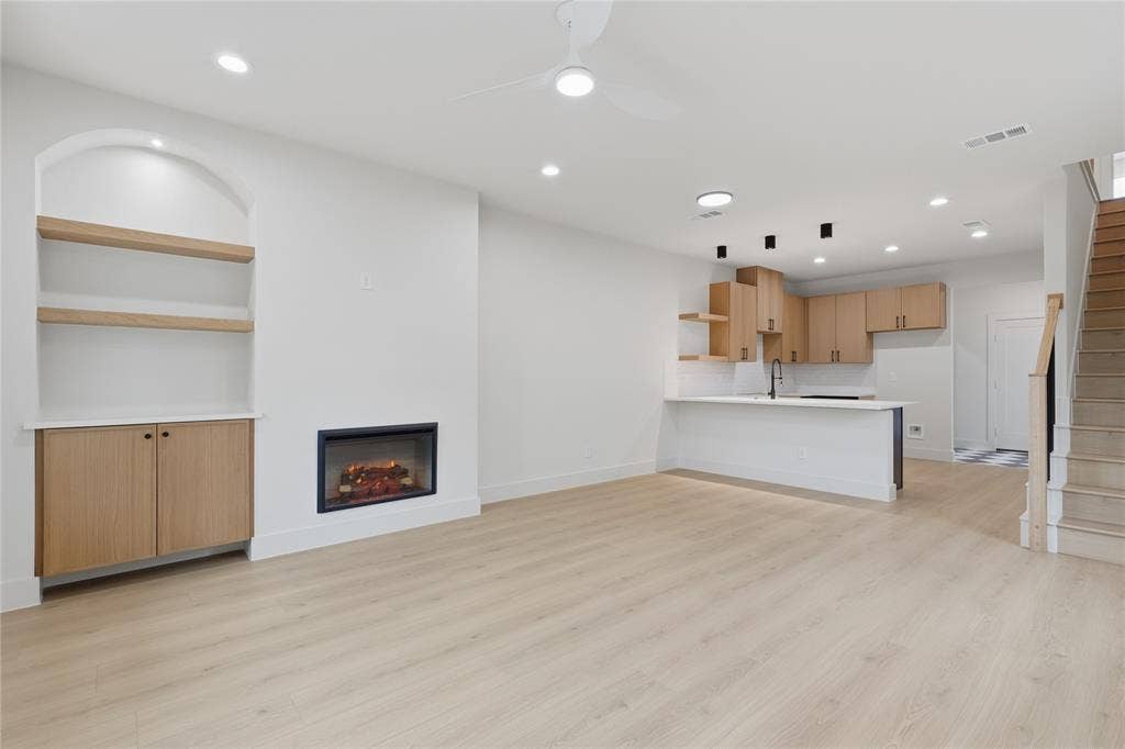 3427 & 3429 Detonte Street, Dallas, TX 75223
